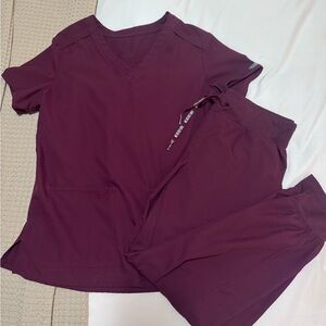 Women's Med Couture Set- Size Medium